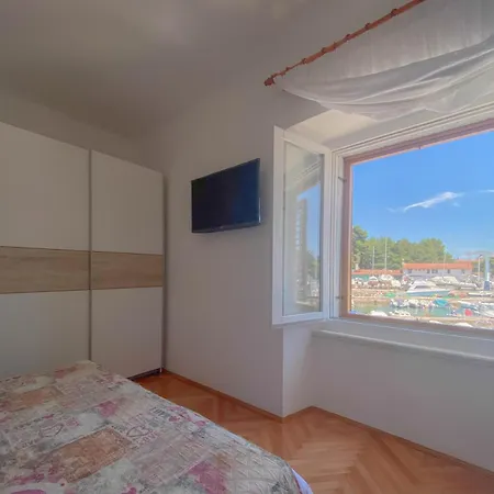 Demark 1 * Novigrad Istria