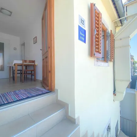 Demark 1 Novigrad Istria